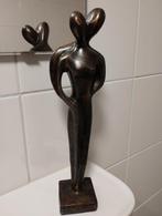 Abstract bronzen beeld van man en vrouw in innige omhelzing, Verzamelen, Beelden en Beeldjes, Ophalen of Verzenden, Mens