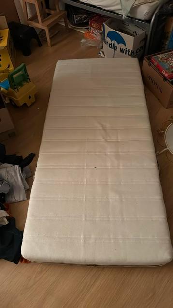 Ikea Malvik matras 90 x 200 cm beschikbaar voor biedingen
