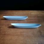 2x porselein olijvenboot amuse schaal (set van 2), Ophalen of Verzenden, Zo goed als nieuw, Porselein, Bord of Schaal