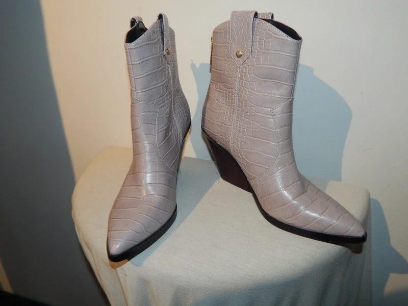 Josh V laarzen structuur aparte schuine hak Als Nieuw 41, Verzenden, Lage of Enkellaarzen, Zo goed als nieuw, Josh V