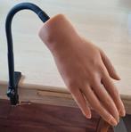 Oefenhand, Ophalen of Verzenden, Zo goed als nieuw, Handen en Nagels