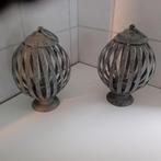 Set van 2 metalen kandelaars, Ophalen of Verzenden, Zo goed als nieuw, Metaal, Grijs