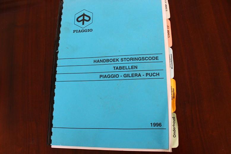 Handboek storingscode Piaggio Gilera Puch scooters 1996, Ophalen of Verzenden, Nieuw