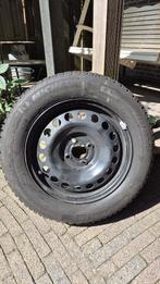 4 Winterbanden op stalen velg, Auto-onderdelen, Banden en Velgen, Ophalen, Gebruikt, 16 inch, Banden en Velgen