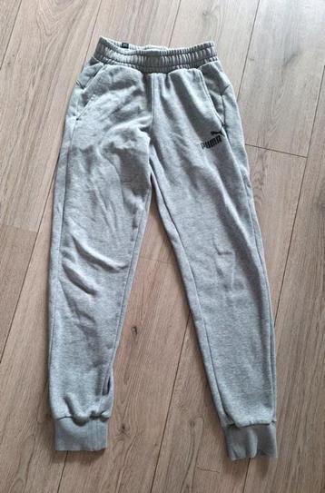 Grijze Puma joggingbroek maat XS beschikbaar voor biedingen