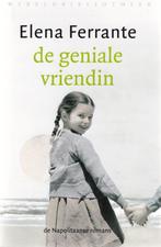 Elena Ferrante De geniale vriendin. Kindertijd, Boeken, Ophalen of Verzenden, Zo goed als nieuw, Nederland
