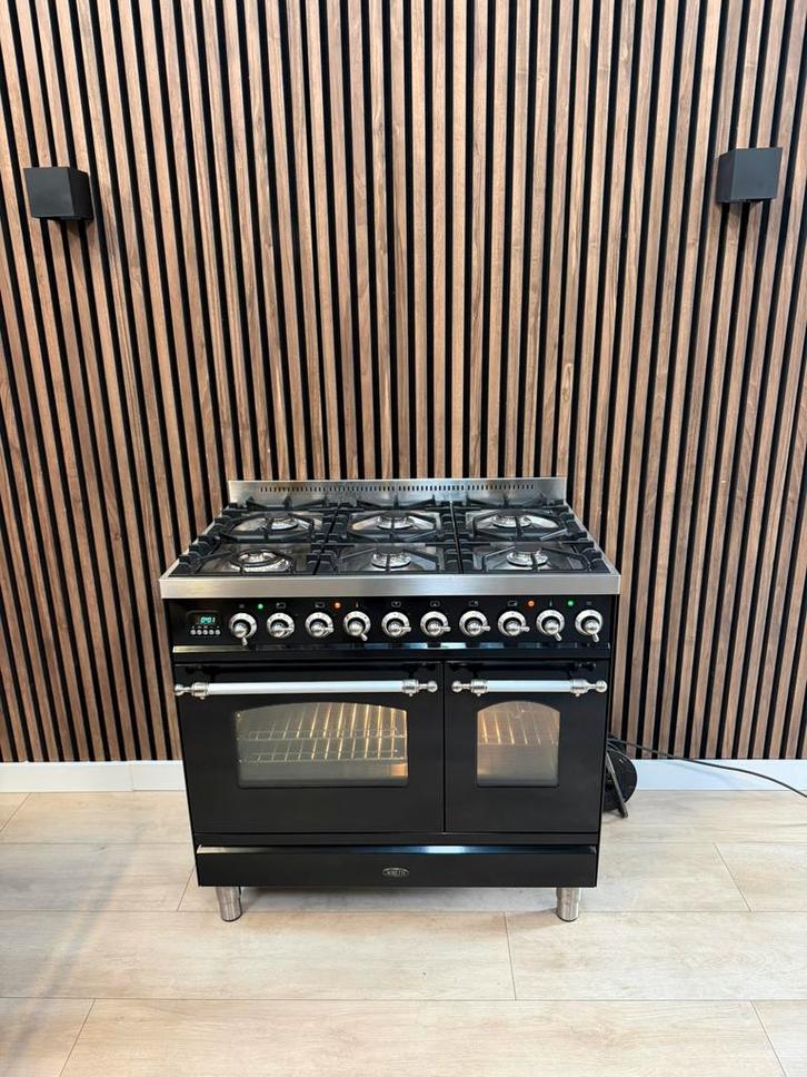 Luxe hoogglans zwarte Boretti Fornuis (Gratis bezorgen), Witgoed en Apparatuur, Fornuizen, Zo goed als nieuw, Vrijstaand, Gas