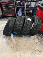 Mooie set winterbanden 225/55/17 Dunlop, Auto-onderdelen, Banden en Velgen, 17 inch, Band(en), 225 mm, Winterbanden