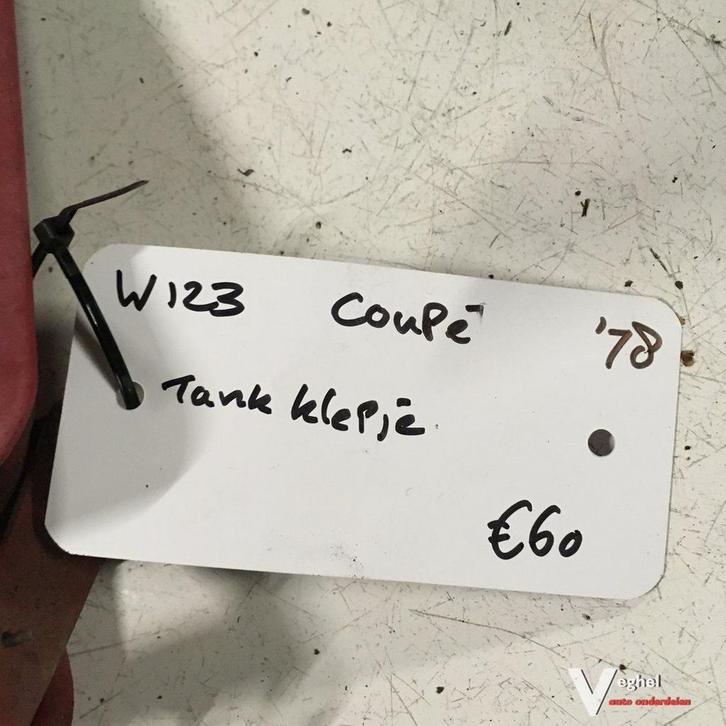 Mercedes W123 Coupe 1978  Tankklep, Auto-onderdelen, Carrosserie en Plaatwerk, Deur, Gebruikt, Ophalen of Verzenden