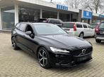 Volvo V60 T6 Recharge AWD 350pk Long Range Plus Dark MD'23 3, Automaat, Gebruikt, 4 cilinders, Zwart