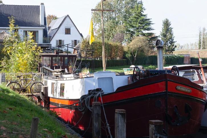 Charmante woonboot met veel potentieel, Huizen en Kamers, Woonboten te koop