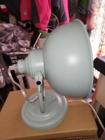 Multifunctionele lampje. beschikbaar voor biedingen