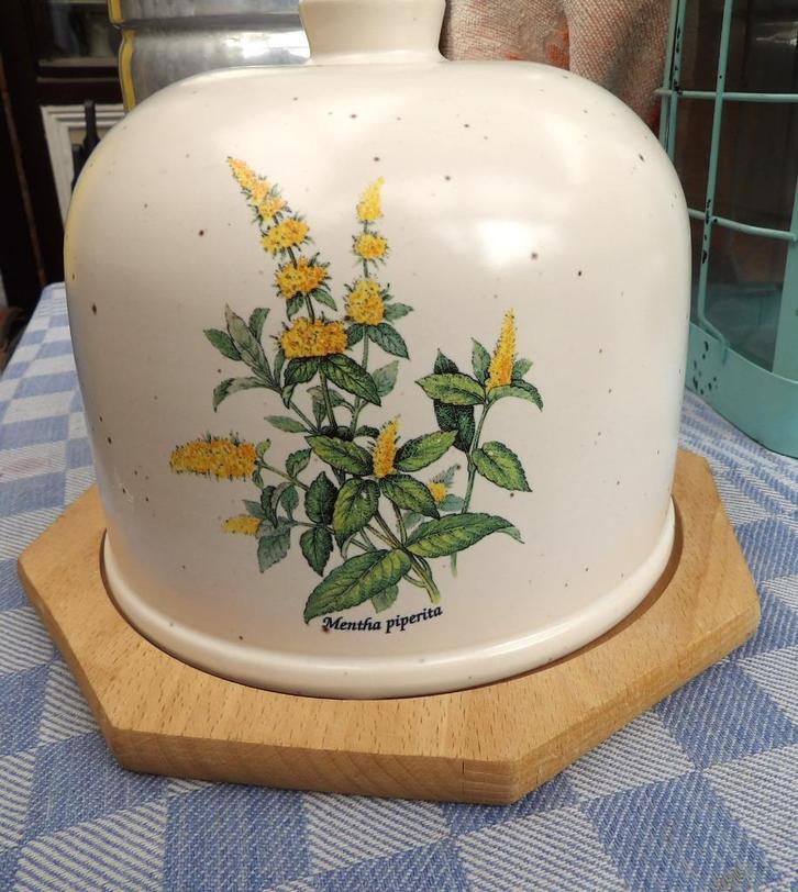 stolp keramiek/ kaasstolp/ kaasplankje met stolp/ fromage, Huis en Inrichting, Woonaccessoires | Stolpen, Zo goed als nieuw, Ophalen of Verzenden