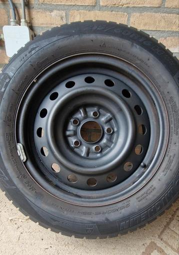 Michelin Pilot Alpin 215/60R16H winter banden op staal. beschikbaar voor biedingen