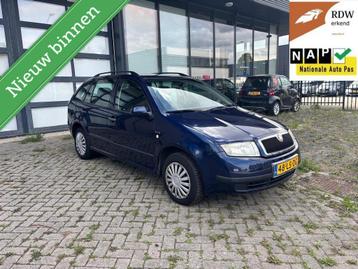 Skoda Fabia Combi 1.4-16V Creation Airco/Navi/Trekh/APK4-202 beschikbaar voor biedingen