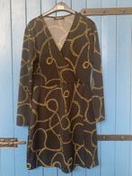 Zwarte jurk met gouden kettingprint - Supertrash, Kleding | Dames, Zwart, Maat 42/44 (L), Ophalen of Verzenden, Zo goed als nieuw