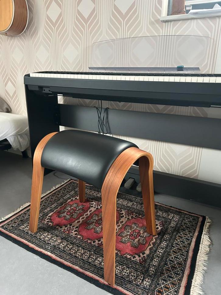 Zami design ergonomische zadelkruk, Huis en Inrichting, Bureaustoelen, Zo goed als nieuw, Bureaukruk, Zwart, Ergonomisch, Ophalen