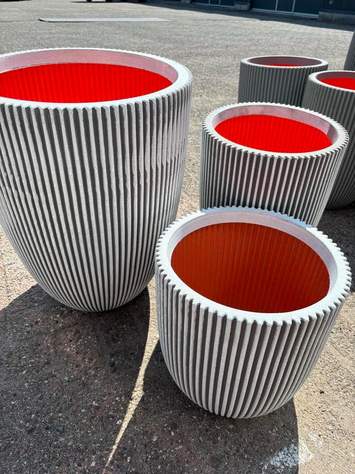 Duurzame Buitenpotten Gerecycled Kunststof, Tuin en Terras, Bloembakken en Plantenbakken, Nieuw, Kunststof, Binnen, 30 tot 60 cm