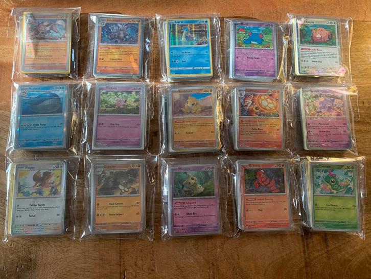 Pakjes pokemon kaarten, sinterklaas tip!, Hobby en Vrije tijd, Verzamelkaartspellen | Magic the Gathering, Zo goed als nieuw, Ophalen