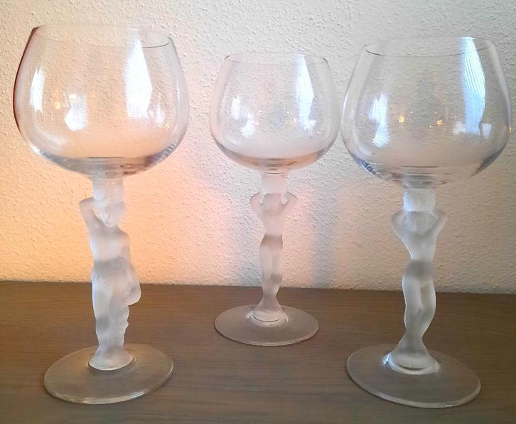 3 Bayel wijnglazen met matglazen steel, Antiek en Kunst, Antiek | Glas en Kristal, Ophalen of Verzenden