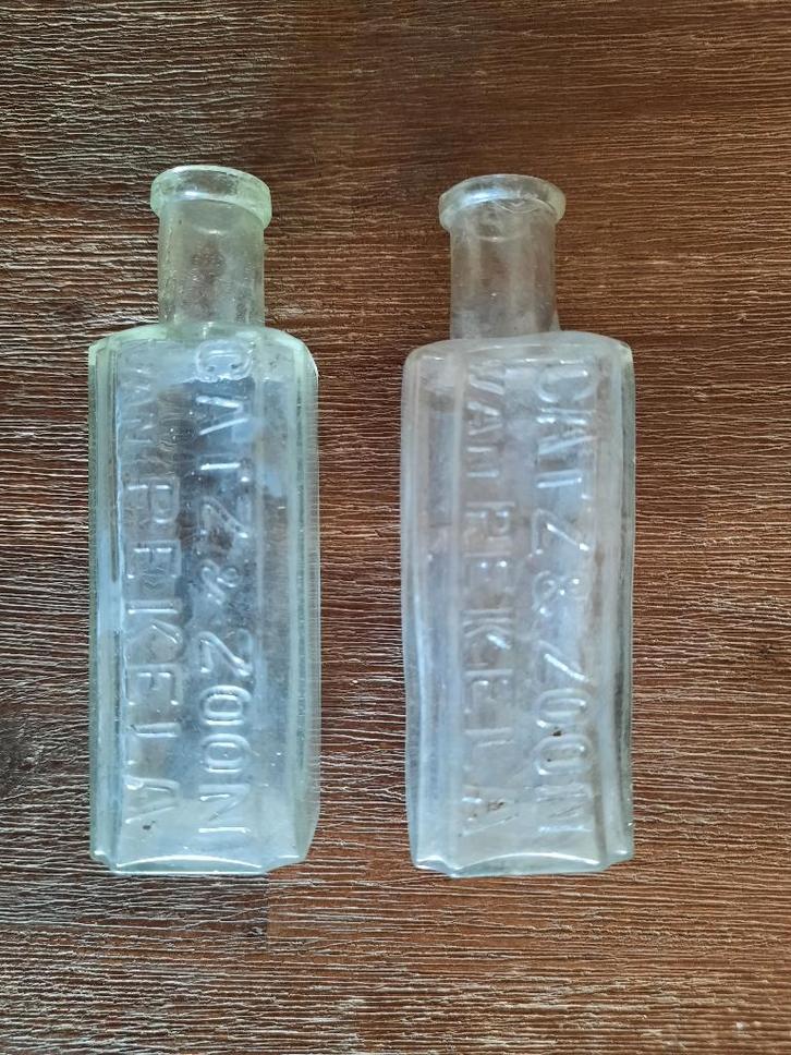 ANTIEK FLESJE 2x - CATZ en ZOON PEKELA - 1893., Antiek en Kunst, Antiek | Glas en Kristal, Ophalen of Verzenden