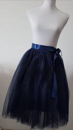 Nieuw donkerblauw petticoat / tutu / tule, 6 lagen+ onderrok, Kleding | Dames, Rokken, Nieuw, Blauw, Ophalen of Verzenden, Onder de knie