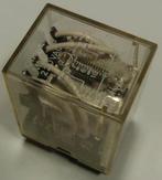 Insteekrelais Omron MY4-US/220Vac., Ophalen of Verzenden, Nieuw