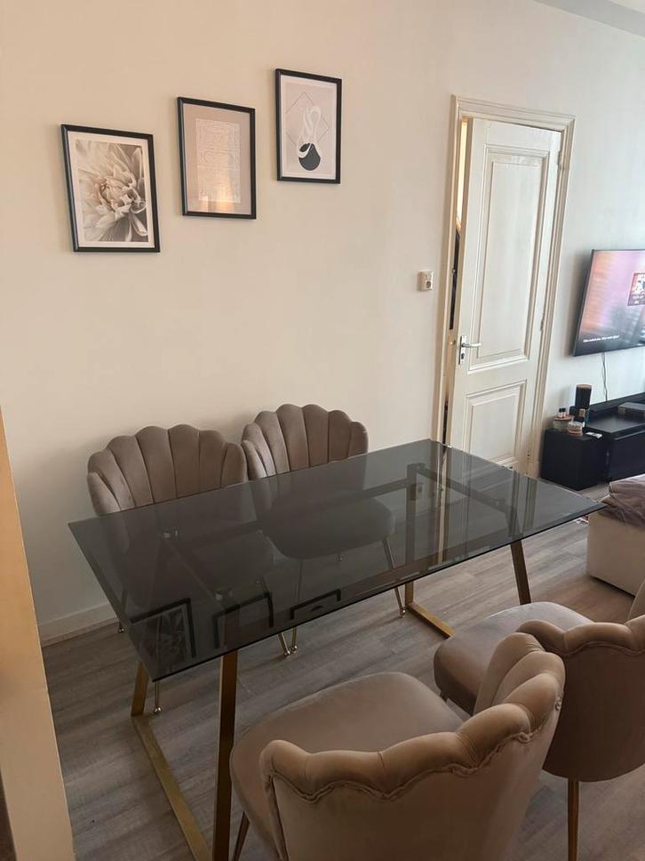 HAKU Eettafel - Smoked Glass - Zo Goed Als Nieuw, Huis en Inrichting, Tafels | Eettafels, Zo goed als nieuw, 100 tot 150 cm, 150 tot 200 cm