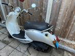 SYM mio scooter (blauw kenteken), Fietsen en Brommers, Ophalen, Zo goed als nieuw