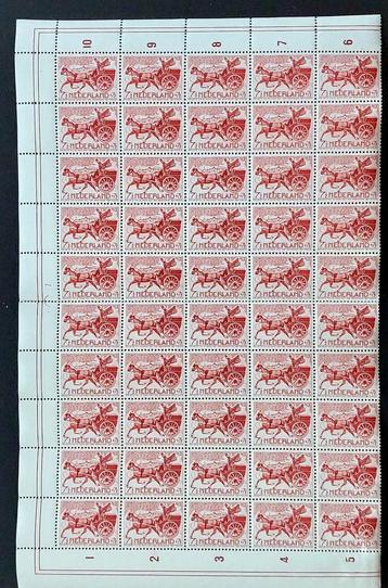 Nederland 1953 Kinderzegel 7+3ct rood – half vel (50 stuks) beschikbaar voor biedingen