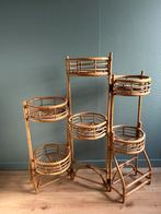 Vintage rotan plantenrek., Ophalen