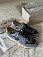 Golden Goose ( NEW ) / 42 /, Ophalen, Blauw, Sportschoenen, Golden Goose