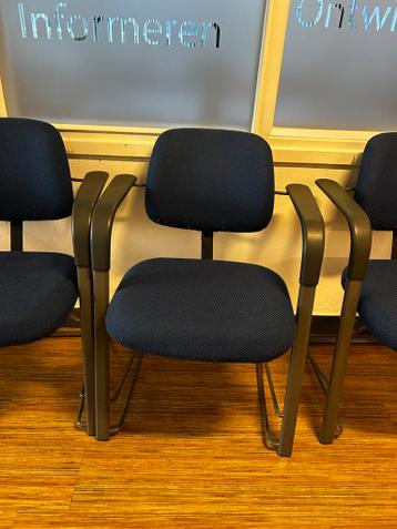 GRATIS 20 Vergaderstoelen, wachtkamer stoel, stoelen