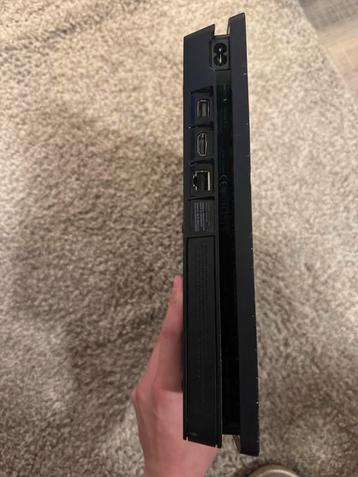 PlayStation 4 - Goed werkend! beschikbaar voor biedingen