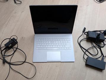 Microsoft Surface Book 3 i5 8GB 256GB SSD + Dockingstation! beschikbaar voor biedingen