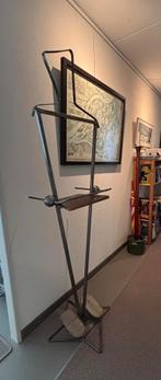 Dressboy / kapstok “de ijzer man”, Gebruikt, Metaal, 150 tot 200 cm, Ophalen