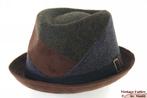 Trilby hoed groen blauw bruin patchwork 58, 59, 60 en 61 new, Hoed, Nieuw, Ophalen of Verzenden, 58 of 59 cm (L, 7¼ of ⅜ inch)
