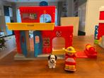 Little People brandweerkazerne met auto, poppetje en hond, Kinderen en Baby's, Speelgoed | Fisher-Price, Ophalen of Verzenden