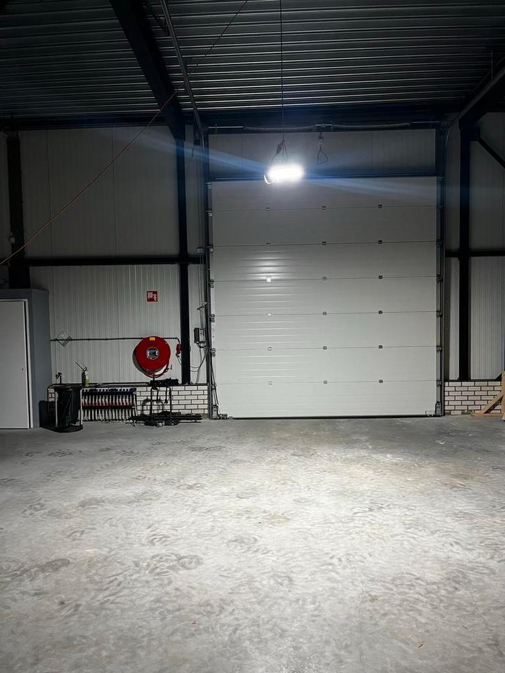 Hal of schuur verlichting / lampen OPPLE LED Highbay Ecomax, Zakelijke goederen, Machines en Bouw | Industrie en Techniek, Ophalen