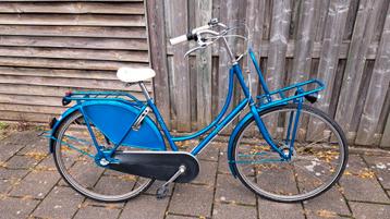 Blauwe Batavus Damesfiets beschikbaar voor biedingen