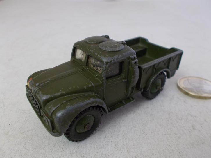 Dinky Toys 641 (1955) 1 TON CARGO TRUCK + WINDOWS+DRIVER (J), Hobby en Vrije tijd, Modelauto's | 1:43, Gebruikt, Bus of Vrachtwagen