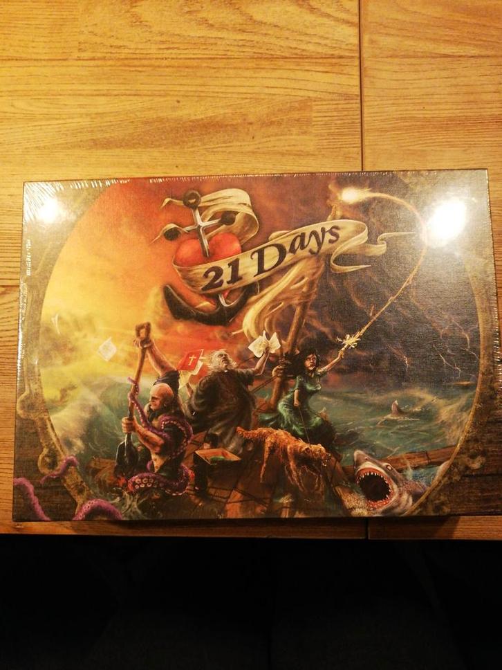 21 Days Bordspel - Avontuur op Zee!, Hobby en Vrije tijd, Gezelschapsspellen | Bordspellen, Zo goed als nieuw, Een of twee spelers