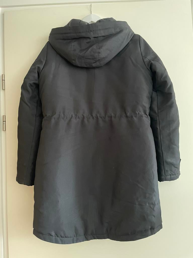 Zwarte winterjas maat M, Ophalen of Verzenden, Zo goed als nieuw, Maat 38/40 (M), Zwart