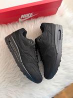 Nike Air Max 1 zwart black suède EU 42 airmax one 90 nieuw, Zwart, Nike, Nieuw, Ophalen of Verzenden
