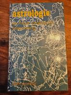 Boek: Astrologie en haar praktische toepassing – Else Parker, Gelezen, Achtergrond en Informatie, Astrologie, Ophalen of Verzenden