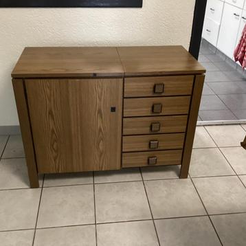 Naaimachine lewenstein Retro beschikbaar voor biedingen
