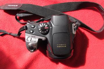 Fuji camera, Finepix S8100/d met tasje beschikbaar voor biedingen