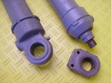 Hydraulik cilinder Boring 63 slag 630 Dubbelwerkend beschikbaar voor biedingen