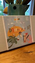 Do it yourself! Boardgame making kit | Marbushka | Nieuw, Hobby en Vrije tijd, Gezelschapsspellen | Bordspellen, Ophalen of Verzenden