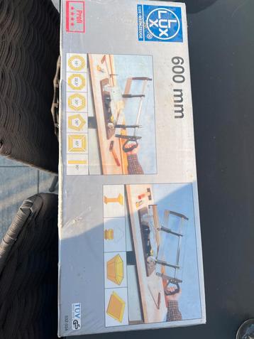 Lux Gereedschap - Verstekzaag 600mm beschikbaar voor biedingen